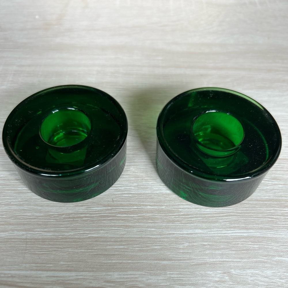 Crate & Barrel set of 12 Taper Candle Holder Round Glass